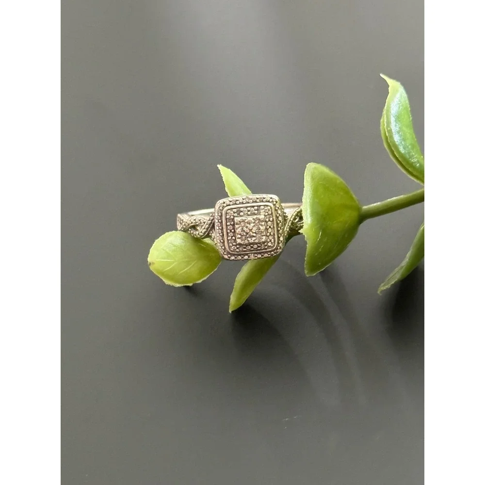 Sterling Silver 925 Diamond Accent Square Halo Infinity Band Ring Size 7